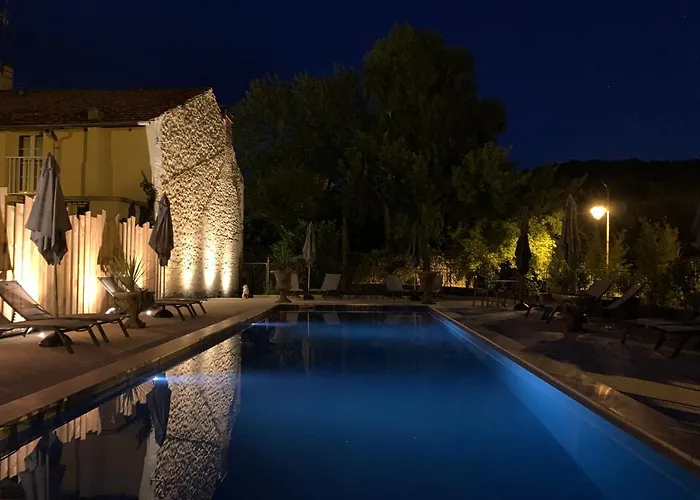 Les Appartements D Artiste De La Villa Du 15 - Restaurant La Maison - Piscine Chauffee